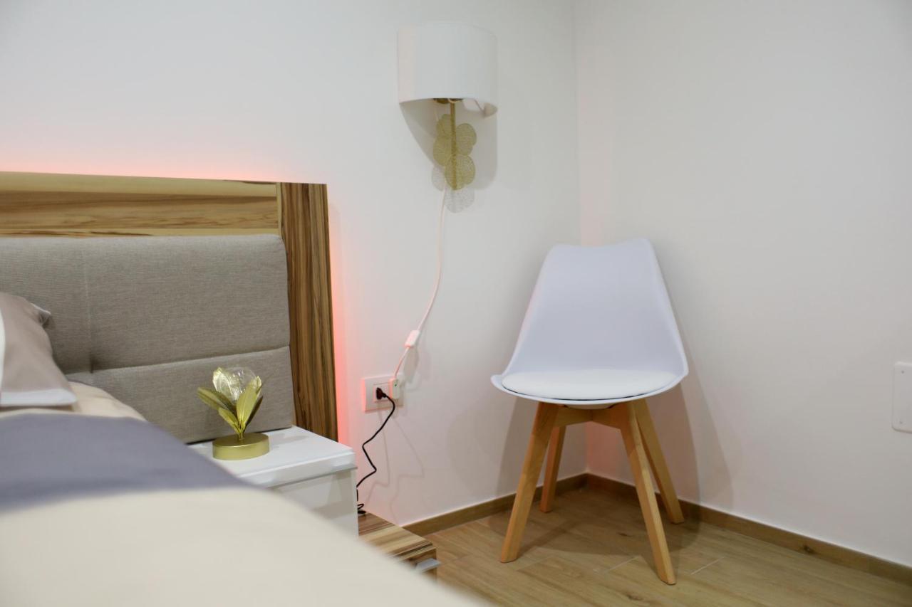 Civico Sedici Suite & Spa Altamura Bagian luar foto