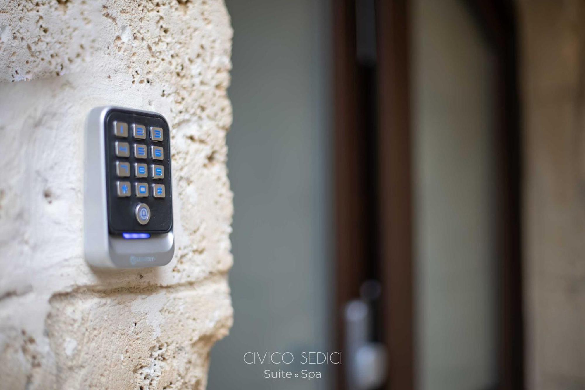 Civico Sedici Suite & Spa Altamura Bagian luar foto