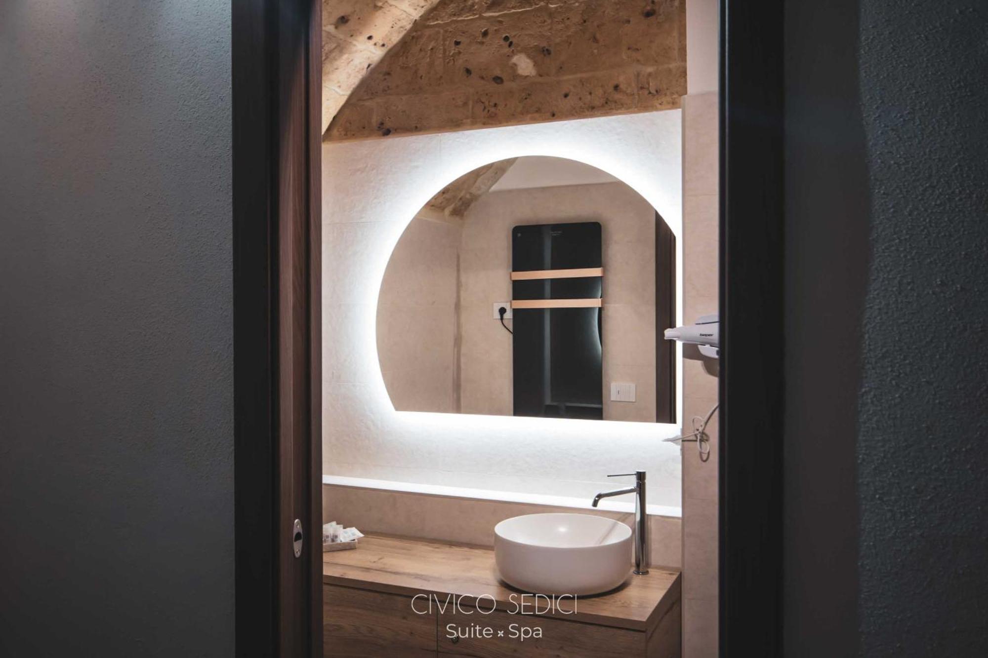 Civico Sedici Suite & Spa Altamura Bagian luar foto