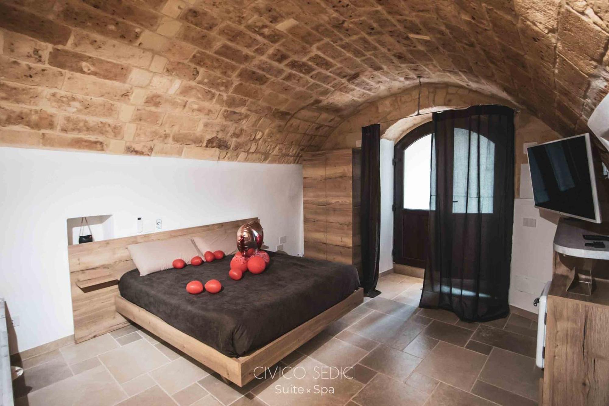 Civico Sedici Suite & Spa Altamura Bagian luar foto
