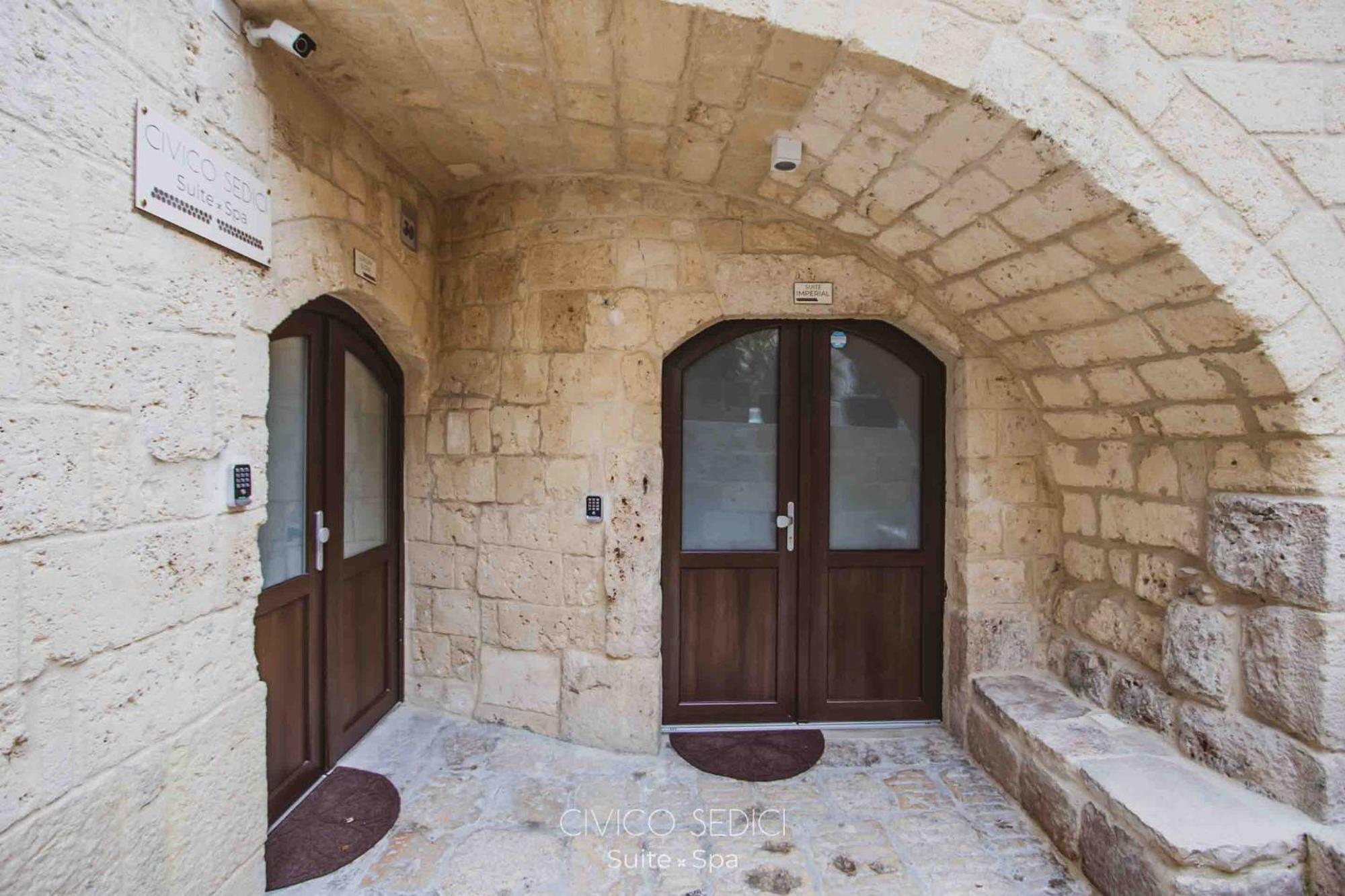 Civico Sedici Suite & Spa Altamura Bagian luar foto