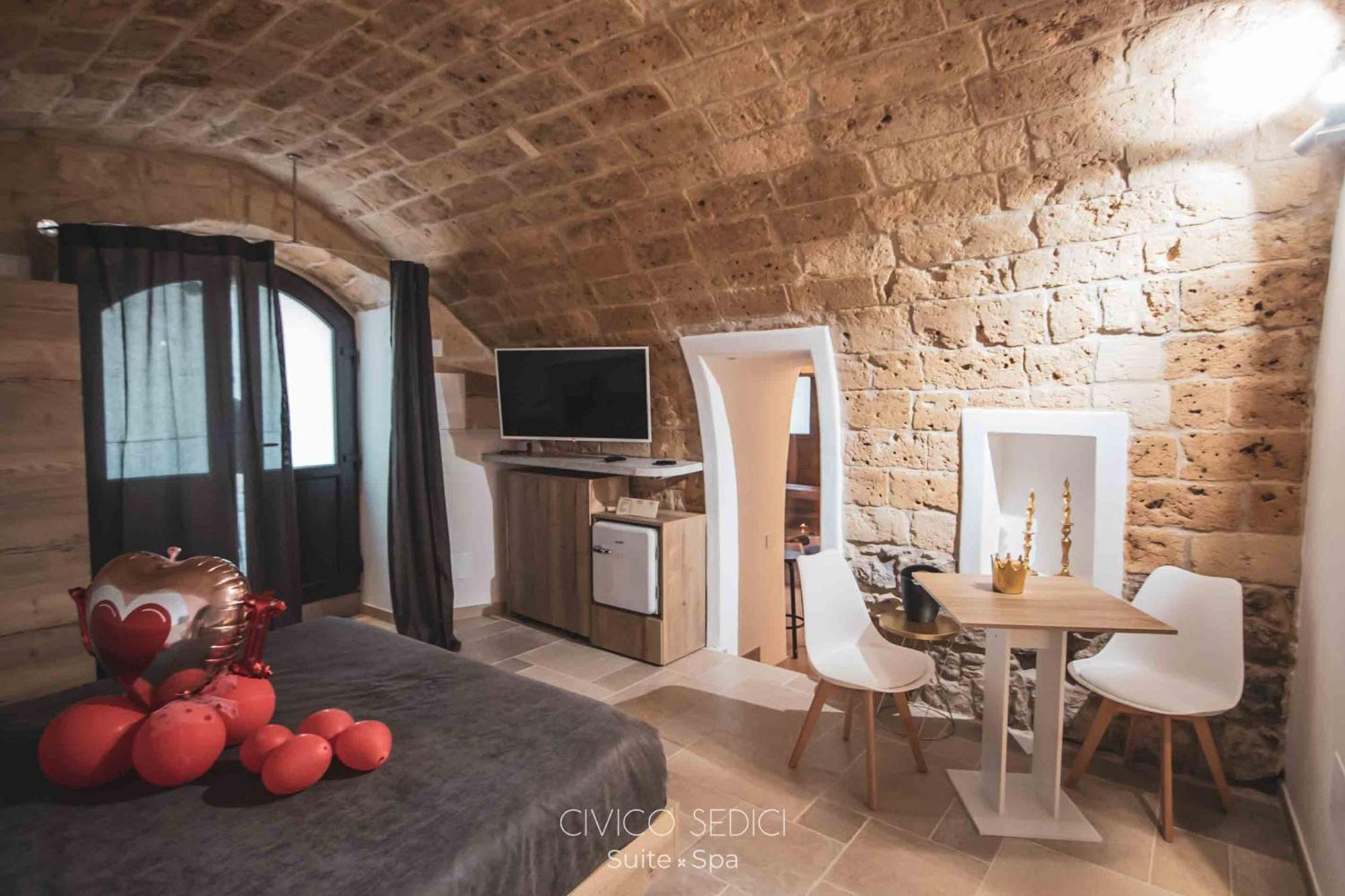 Civico Sedici Suite & Spa Altamura Bagian luar foto
